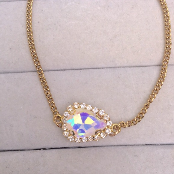 White Aurora Borealis Crystal Halo + Gold Pear Adjustable Boho Bracelet - Picture 13 of 13